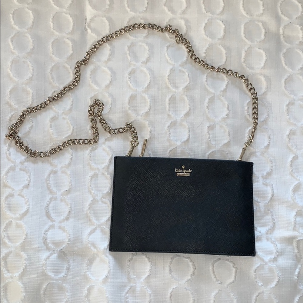 Kate Spade ♠️ Crossbody purse. - Picture 1 of 6